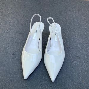 White shoes, heels